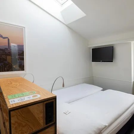 Fred Hauptbahnhof Guest house