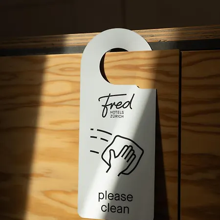 Fred Hauptbahnhof - Self Check-in