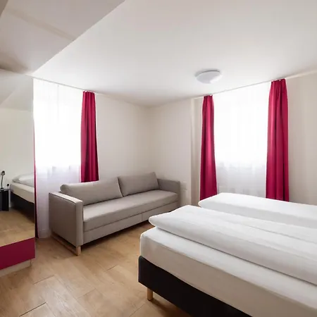 Fred Hauptbahnhof - Self Check-in 2*