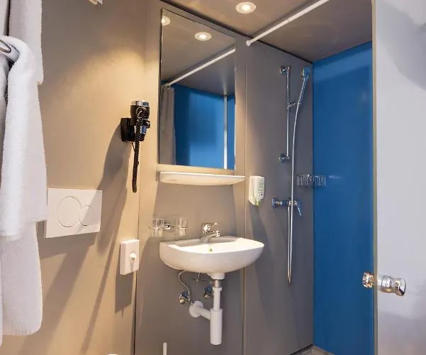 Fred Hauptbahnhof - Self Check-in Otel