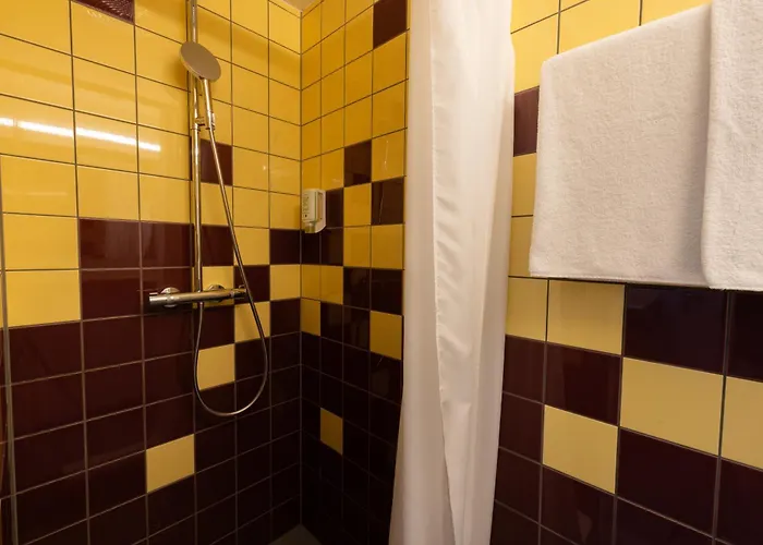 Fred Hauptbahnhof - Self Check-in 2* ציריך