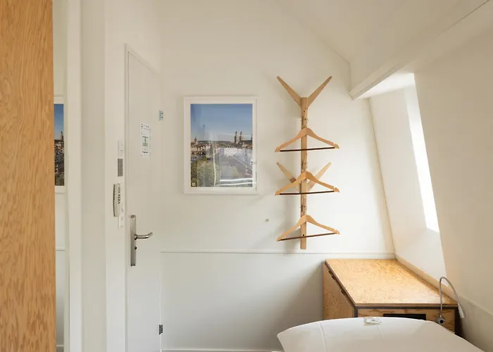 Fred Hauptbahnhof - Self Check-in Otel Zürih