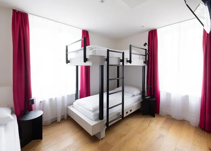 Fred Hauptbahnhof - Self Check-in 2* Zurich