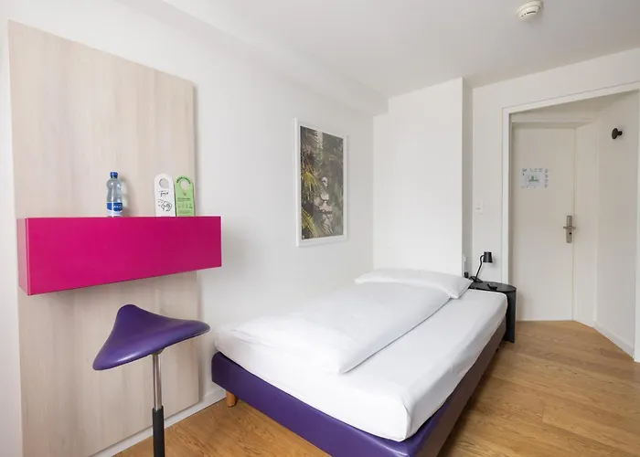 Fred Hauptbahnhof - Self Check-in 2*