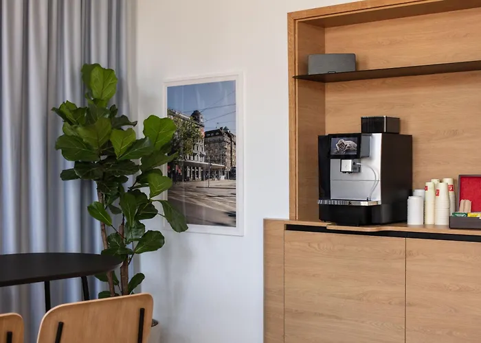 Fred Hauptbahnhof - Self Check-in 2* Zurich