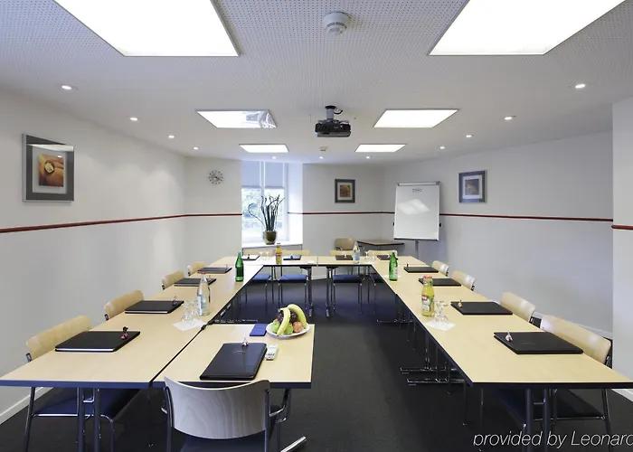 מלון Fred Hauptbahnhof - Self Check-in 2*