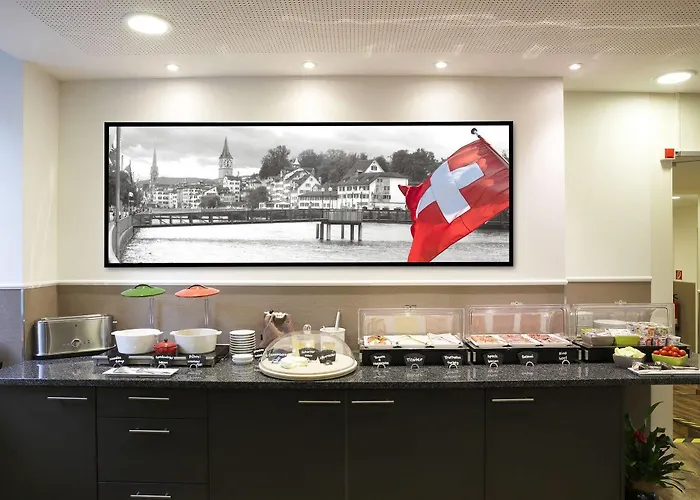 Fred Hauptbahnhof - Self Check-in 2* ציריך