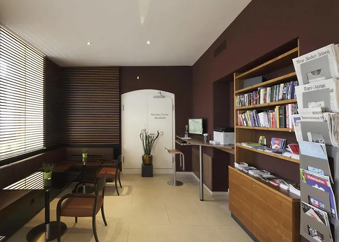 Fred Hauptbahnhof - Self Check-in