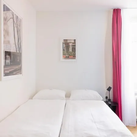 Fred Hauptbahnhof - Self Check-in 2*