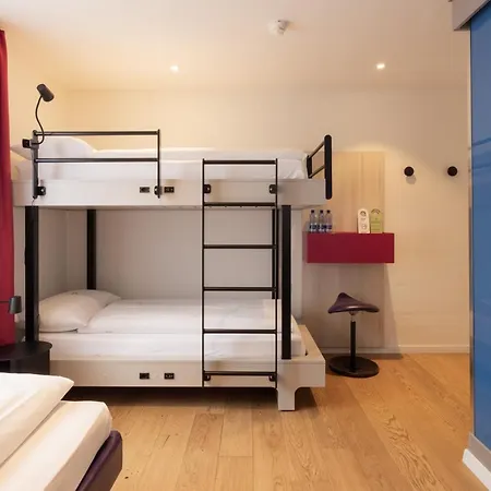 Hotel Fred Hauptbahnhof - Self Check-in 2*