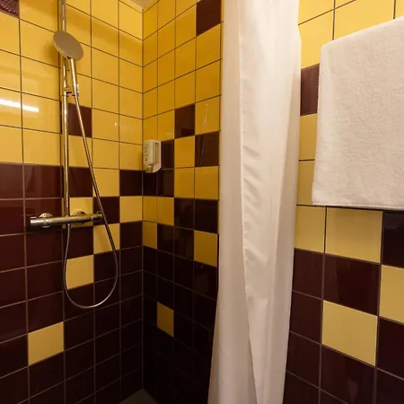 Fred Hauptbahnhof - Self Check-in 2* Ζυρίχη