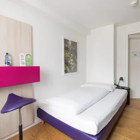 Fred Hauptbahnhof - Self Check-in 2*