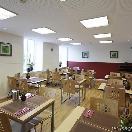 Fred Hauptbahnhof - Self Check-in Ζυρίχη