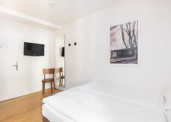 Fred Hauptbahnhof - Self Check-in Zúrich