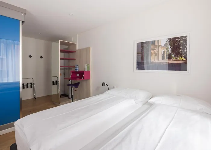 Fred Hauptbahnhof - Self Check-in