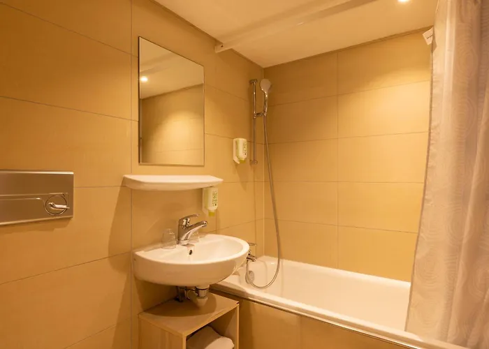 Fred Hauptbahnhof - Self Check-in Hotel 2*