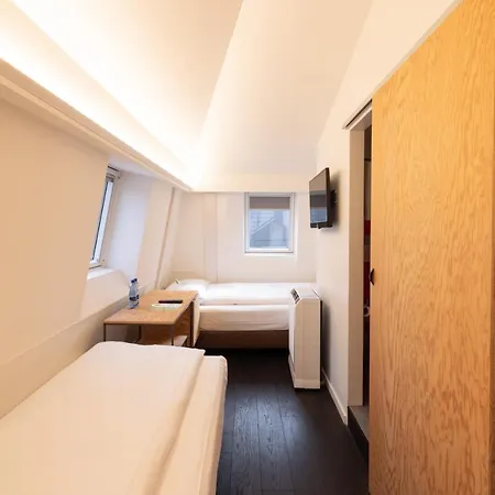 Hotel Fred Hauptbahnhof - Self Check-in 2*