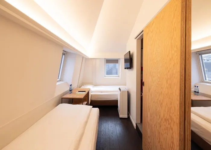 Hotel Fred Hauptbahnhof - Self Check-in 2*