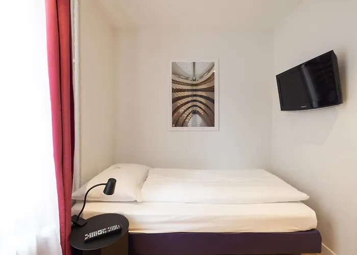 Hotel Fred Hauptbahnhof - Self Check-in Zurich